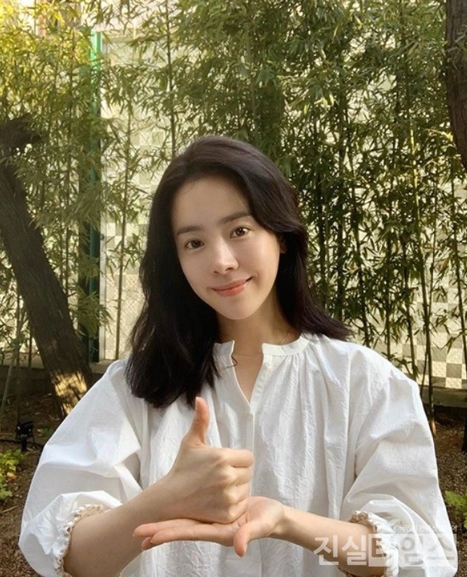 배우 한지민