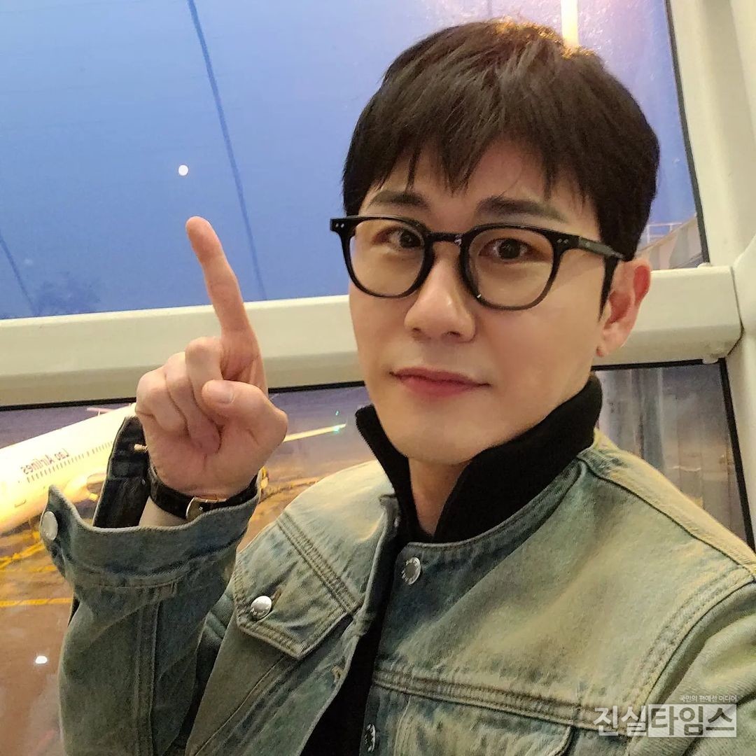 가수 영탁 [영탁 인스타그램 캡처 재판매 및 DB 금지]