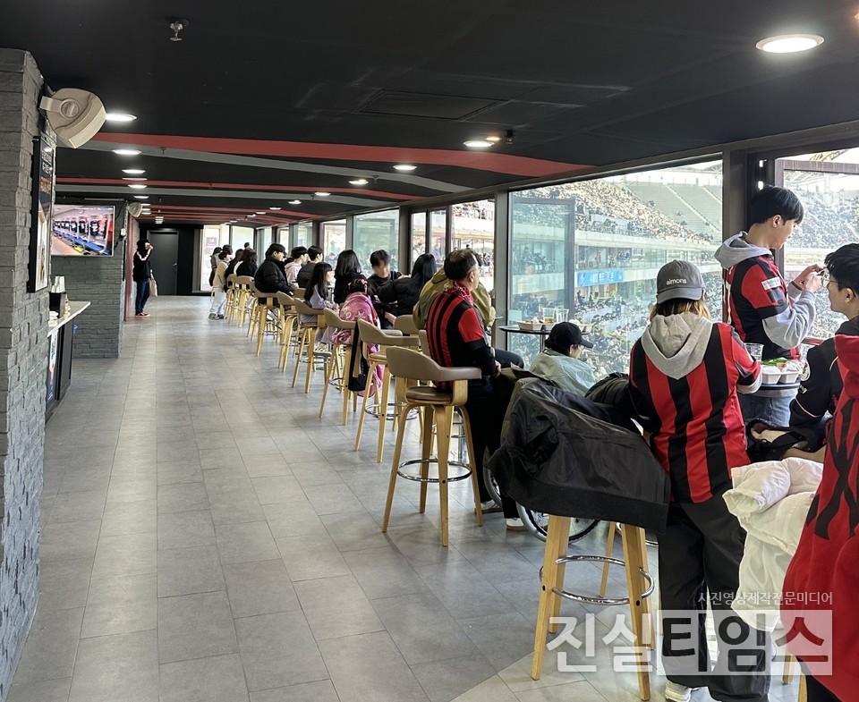 한돈자조금·FC서울, 공식 파트너십 체결 [한돈자조금 제공 재판매 및 DB 금지]
