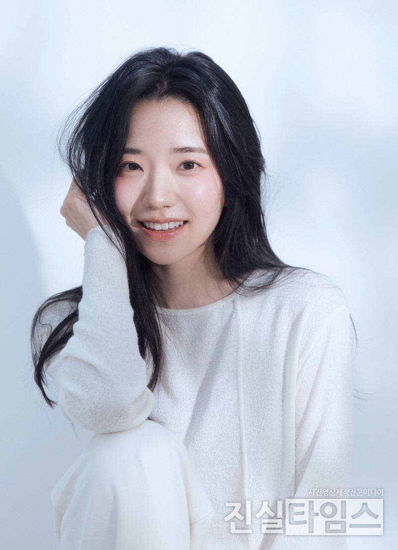 배우 김노진 [매니지먼트 H 제공 재판매 및 DB 금지'