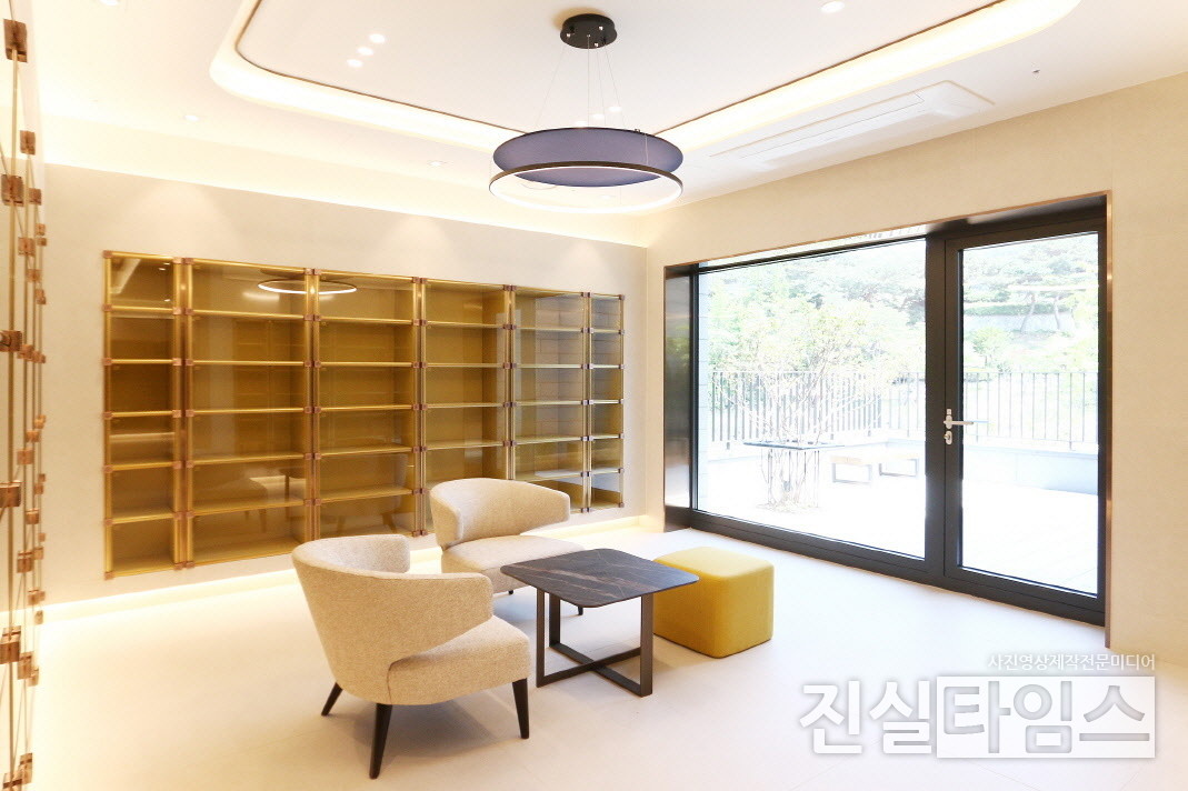 고 김수미, 아너스톤에 영면 [아너스톤 제공 재판매 및 DB 금지]