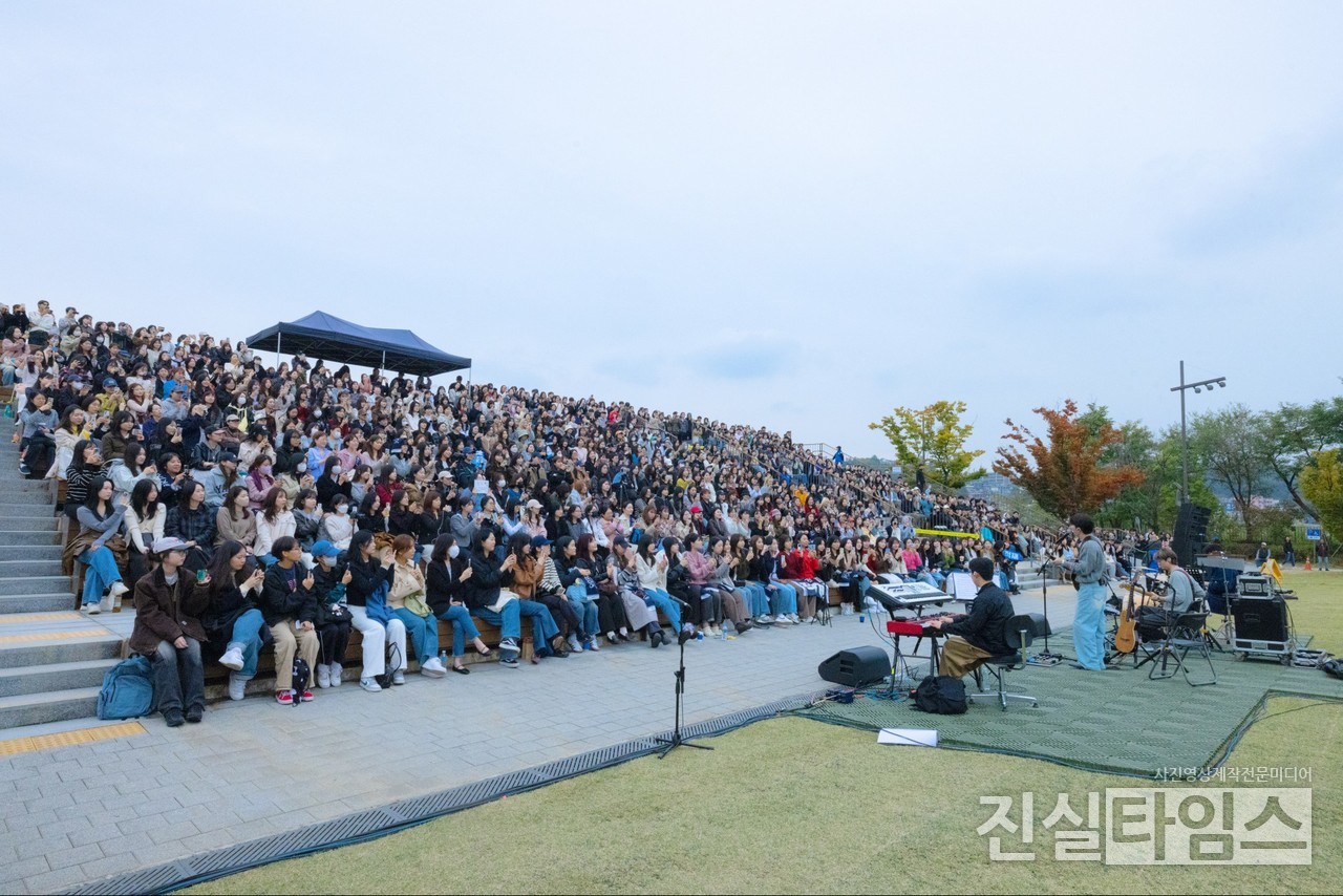 가수 적재 [어비스컴퍼니 제공 재판매 및 DB 금지]